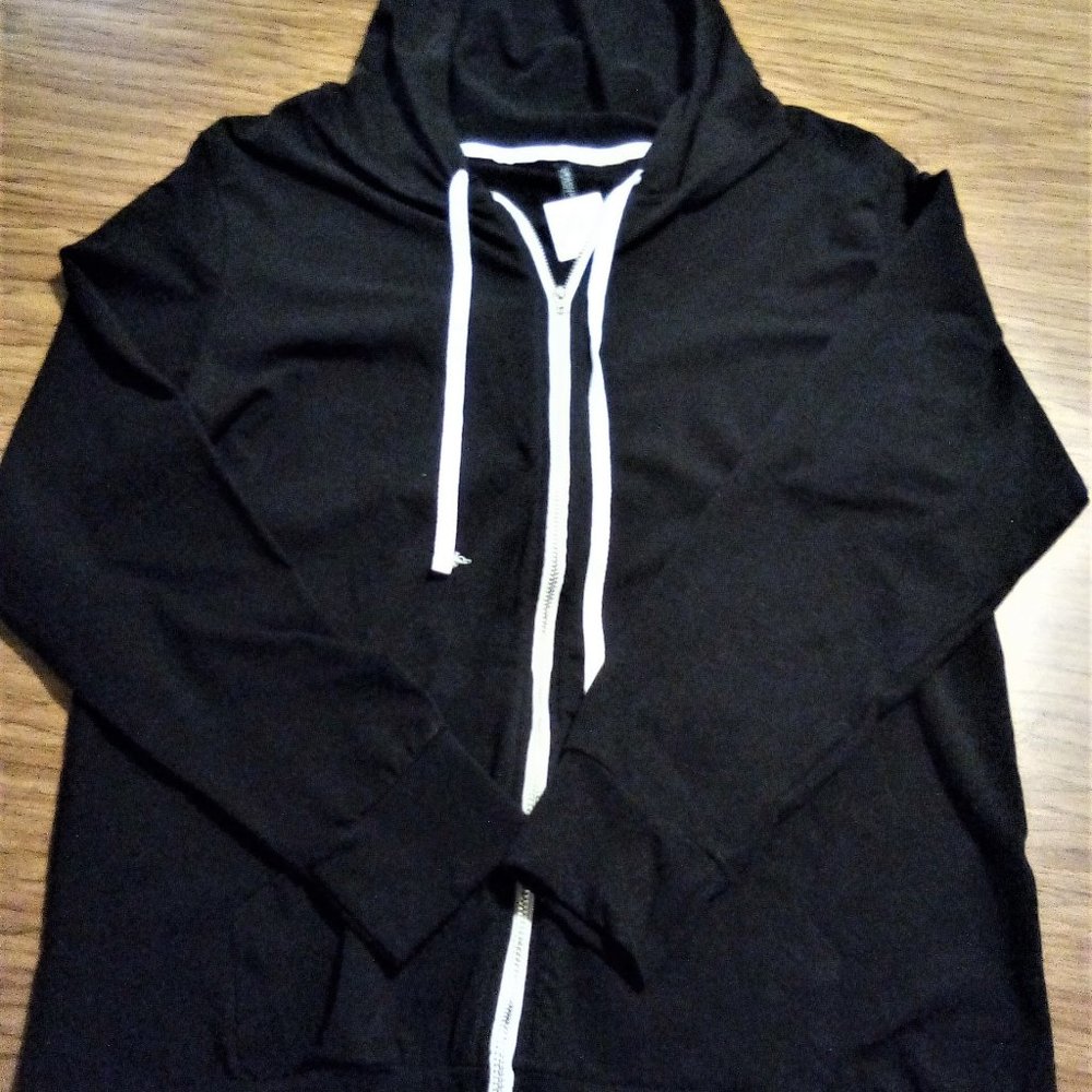 NWT Jr Misses Plus Black Lightweight Zip front Hooded Jacket Size 2X